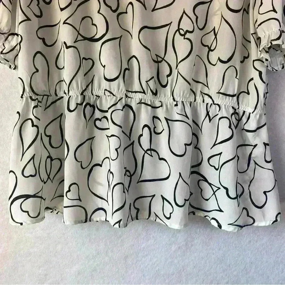 Sweet Rain Women's Heart Abstract Black White 3/4 Ruffle Sleeve Blouse Size 2X - Picture 6 of 10